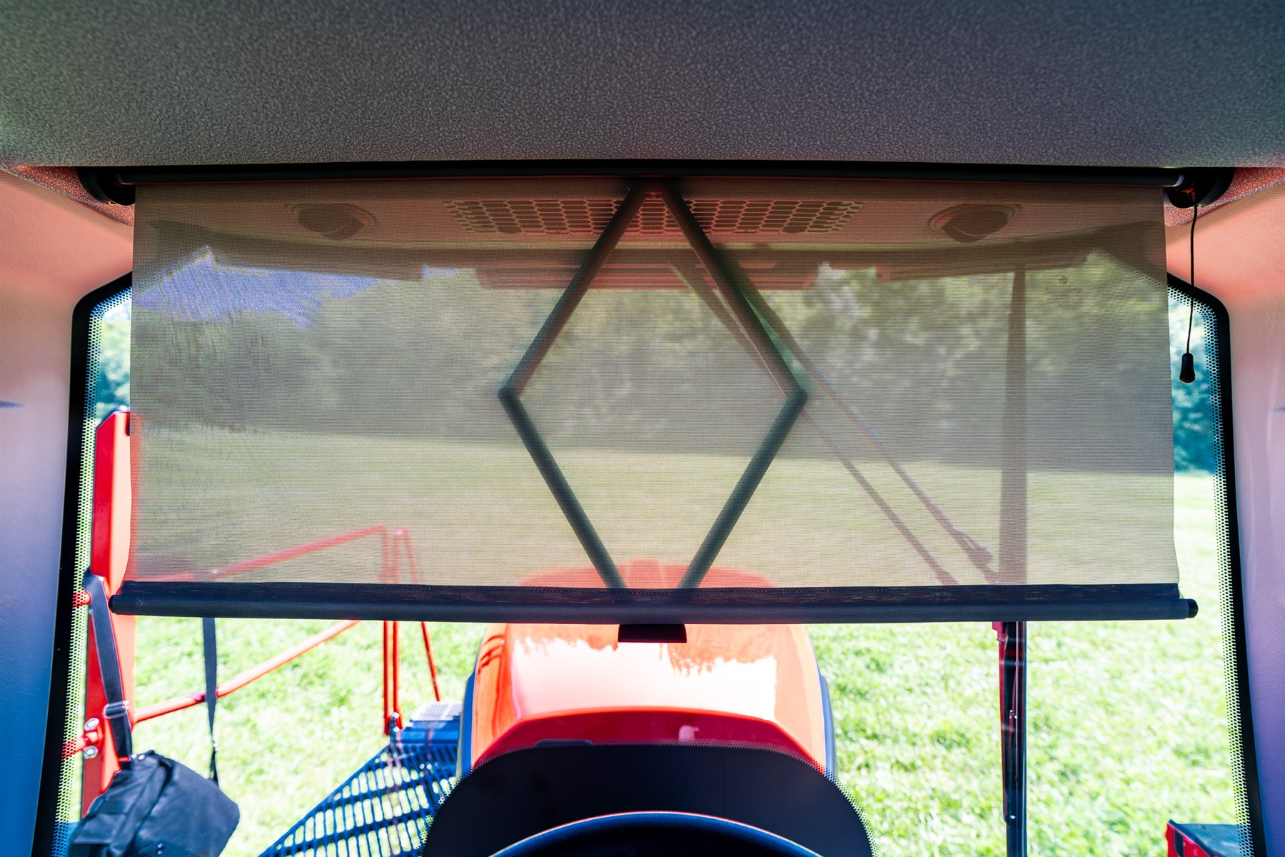 Pull-down windshield sun shade