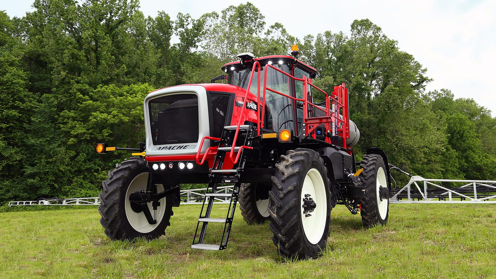 AS850 Self Propelled Sprayer