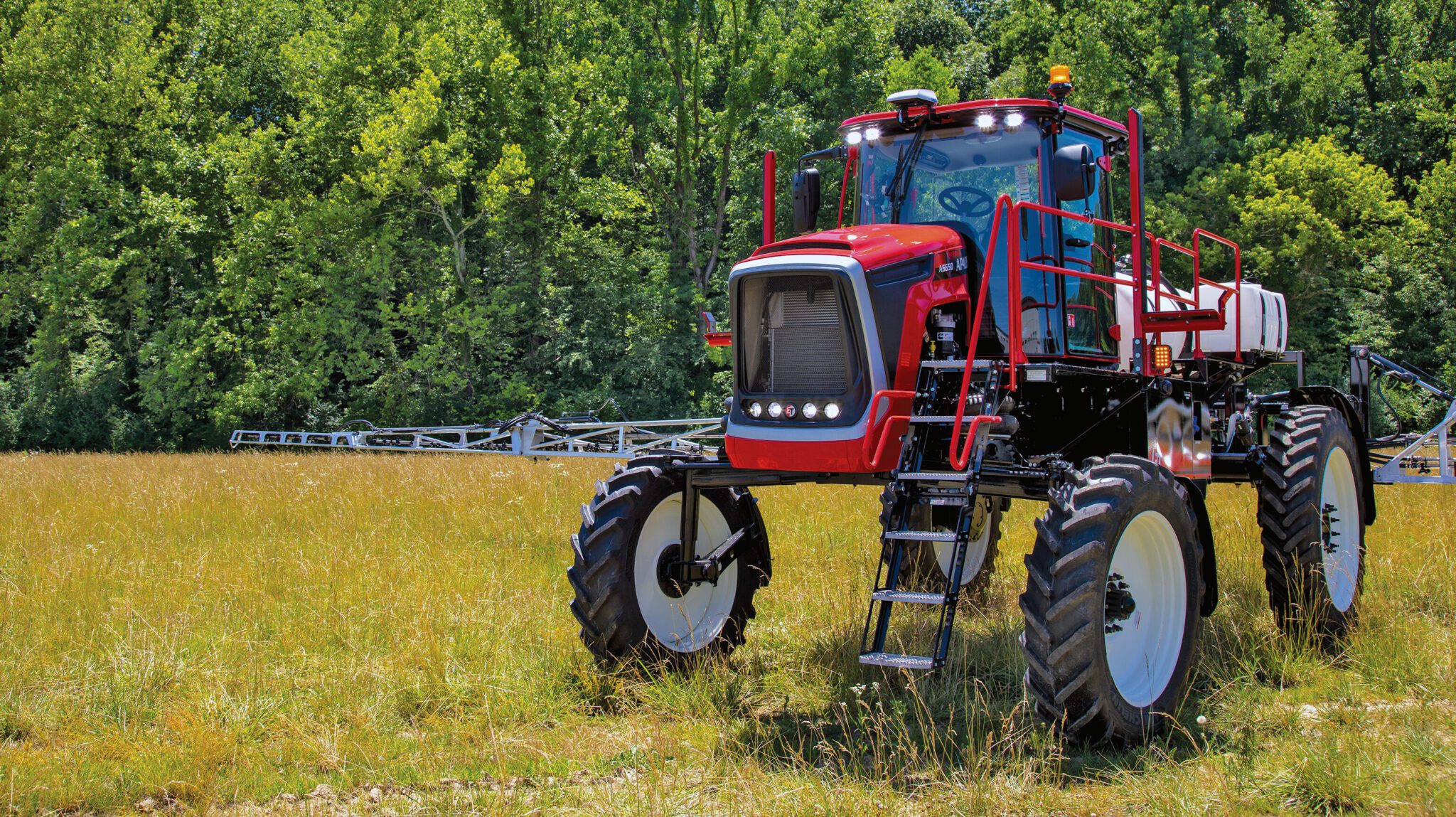 AS650 Apache Sprayer Apache Sprayers SelfPropelled Ag Sprayers